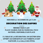 Affiche de la commune d’Ambleteuse annonçant la décoration des sapins le mercredi 10 décembre de 14h à 16h. L’illustration montre des sapins décorés, un renne, un bonhomme de neige et le Père Noël. Le texte indique le lieu de rendez-vous place Vauban, rue du Maréchal Foch, le matériel fourni sur place, et précise qu’un goûter sera offert aux enfants et aux parents participants à la salle des fêtes.