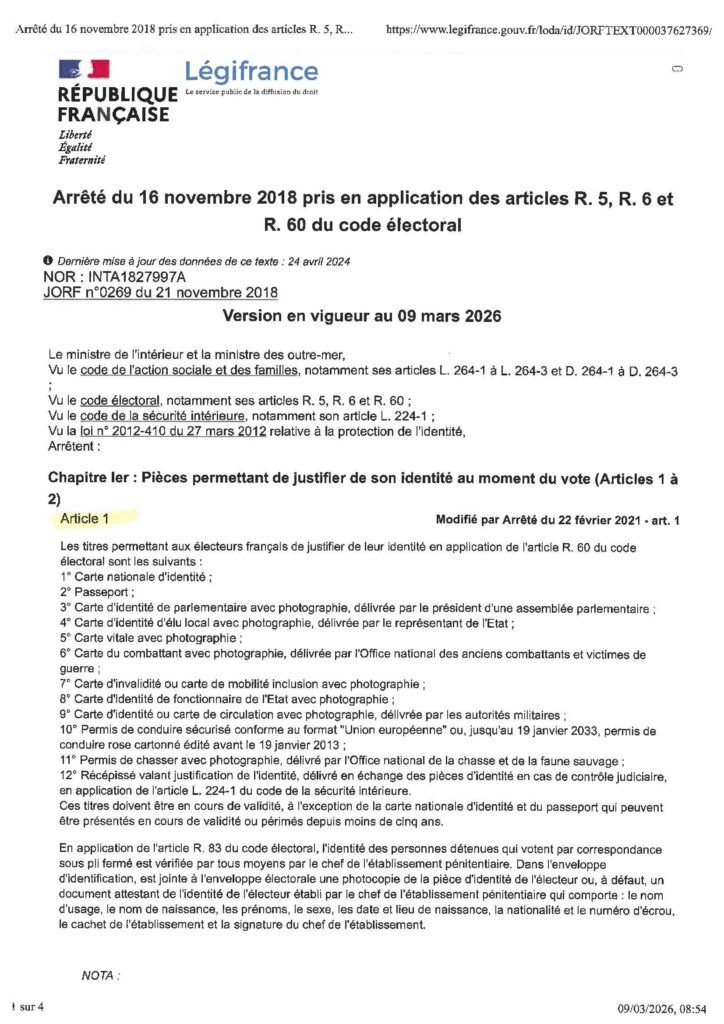 Fac-similé de l'arrêté du 16 novembre 2018 listant les titres d'identité admis pour voter, notamment la carte d'identité, le passeport (valides ou périmés de moins de 5 ans) et la carte vitale avec photo.